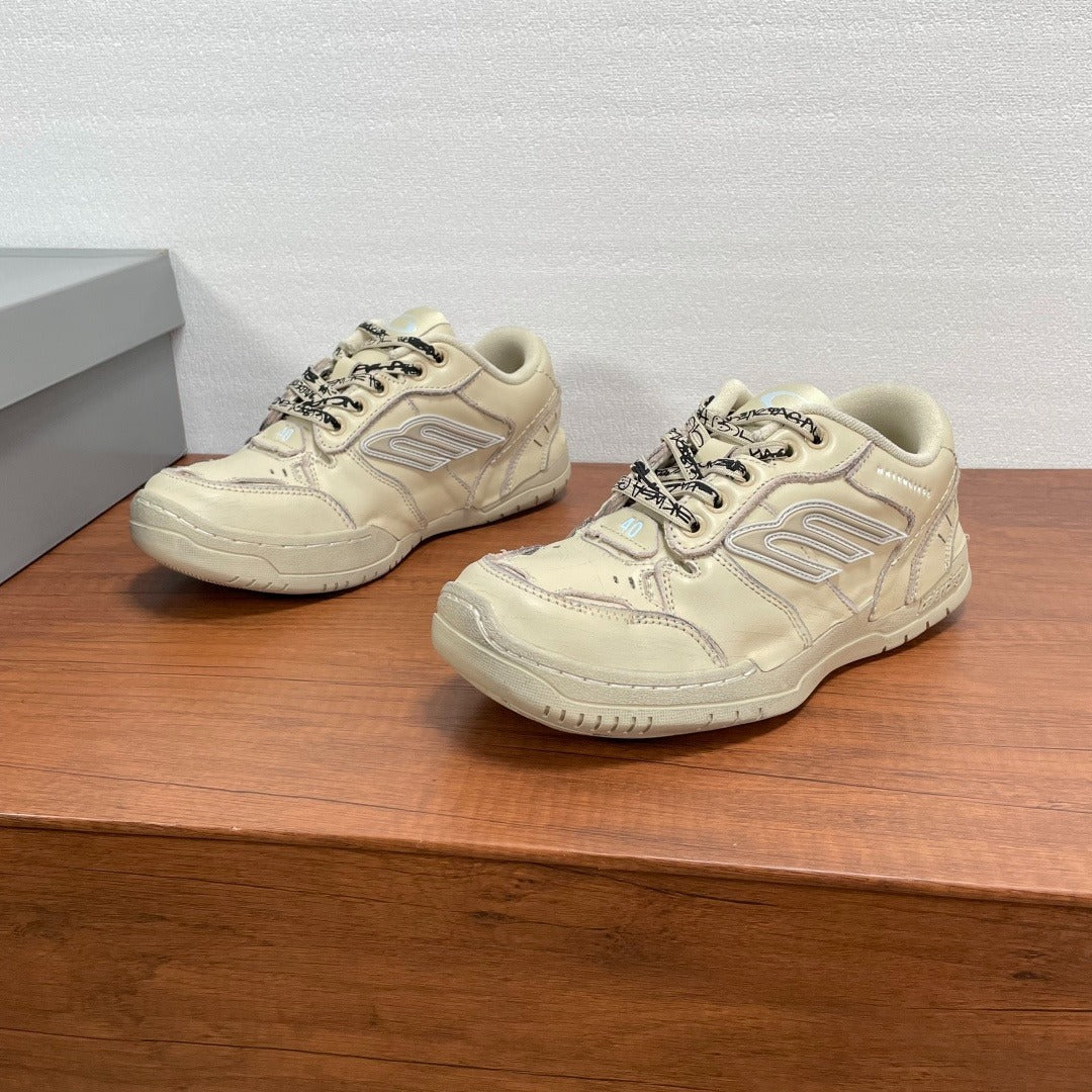 Sneakers Balenciaga Defender