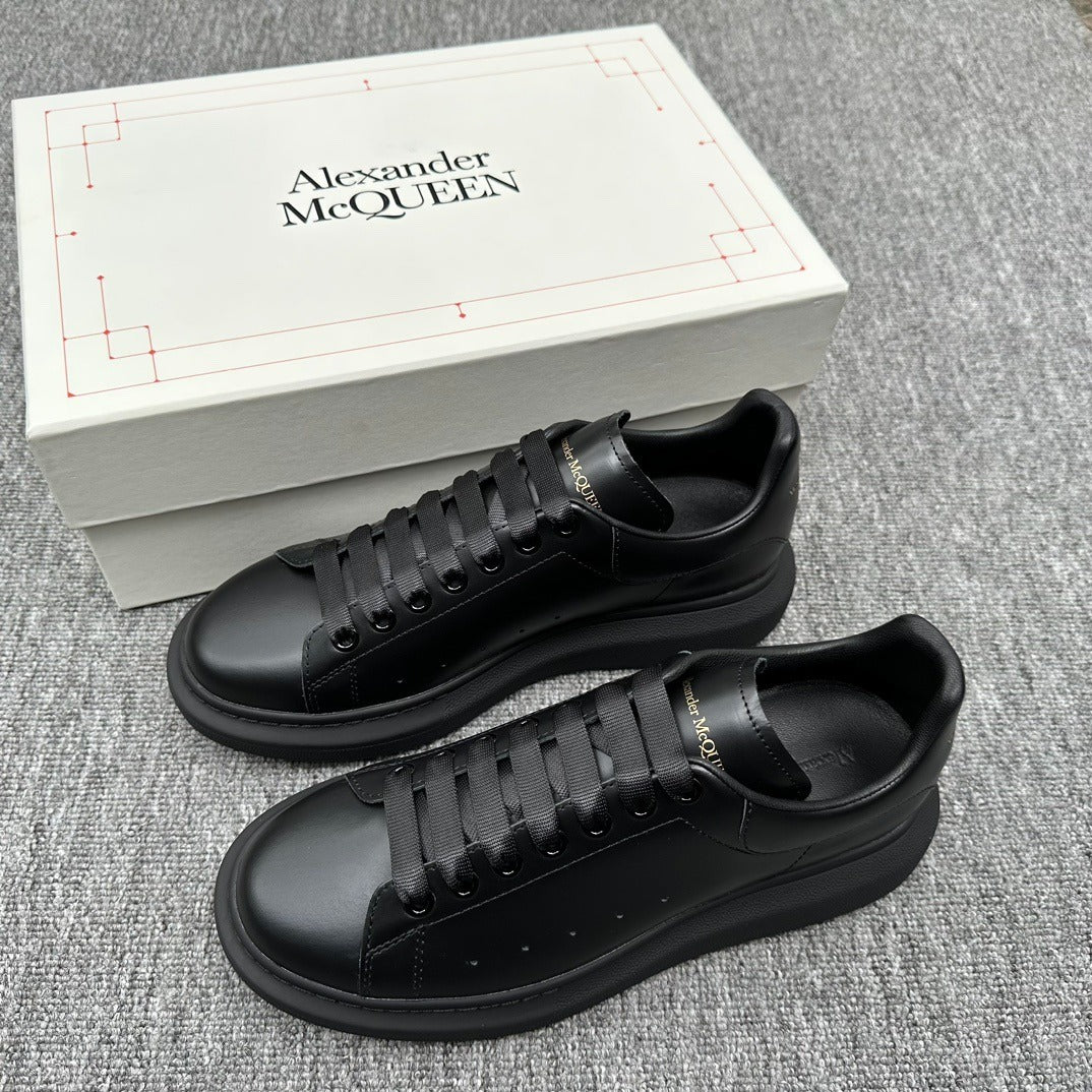 Alexander McQueen Oversized Sneaker