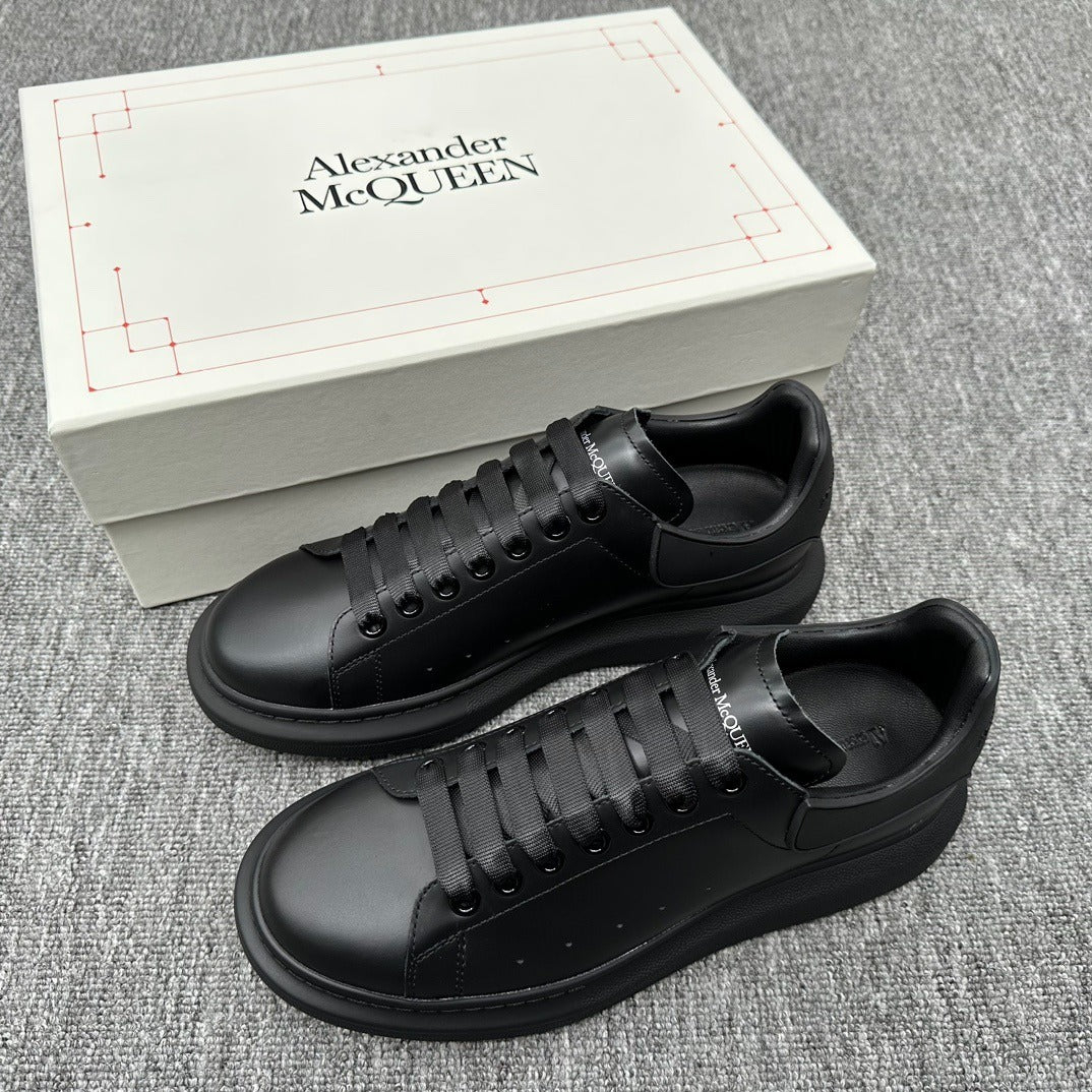 Alexander McQueen Oversized Sneaker