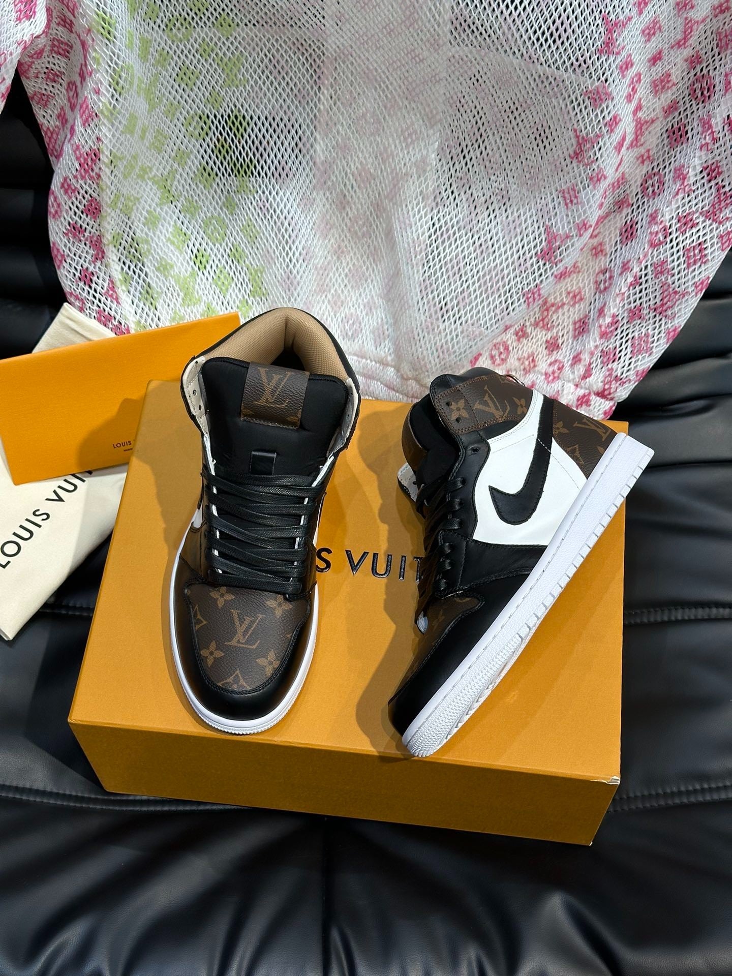 Nike Air Jordan 1 x Louis Vuitton