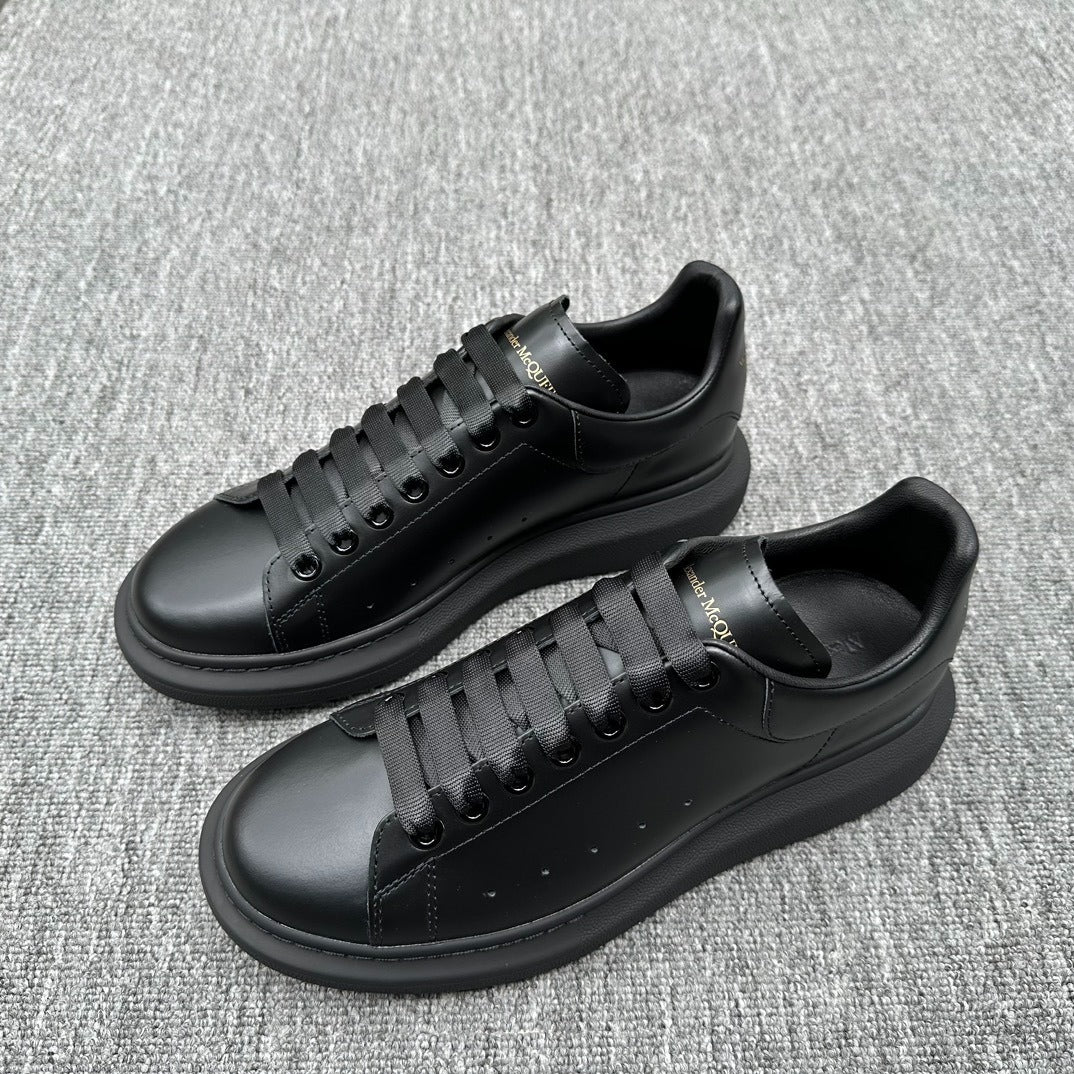 Alexander McQueen Oversized Sneaker