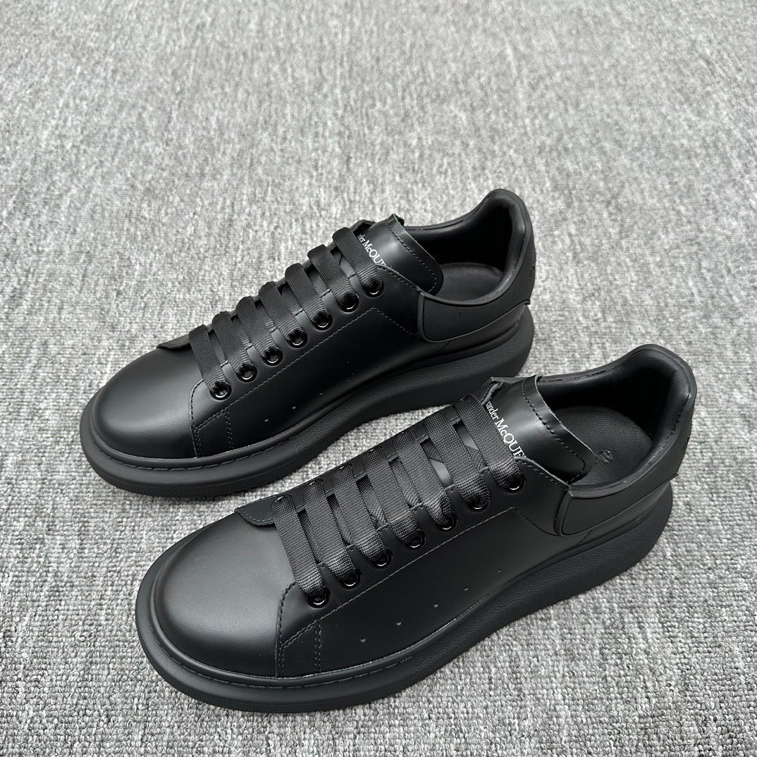 Alexander McQueen Oversized Sneaker