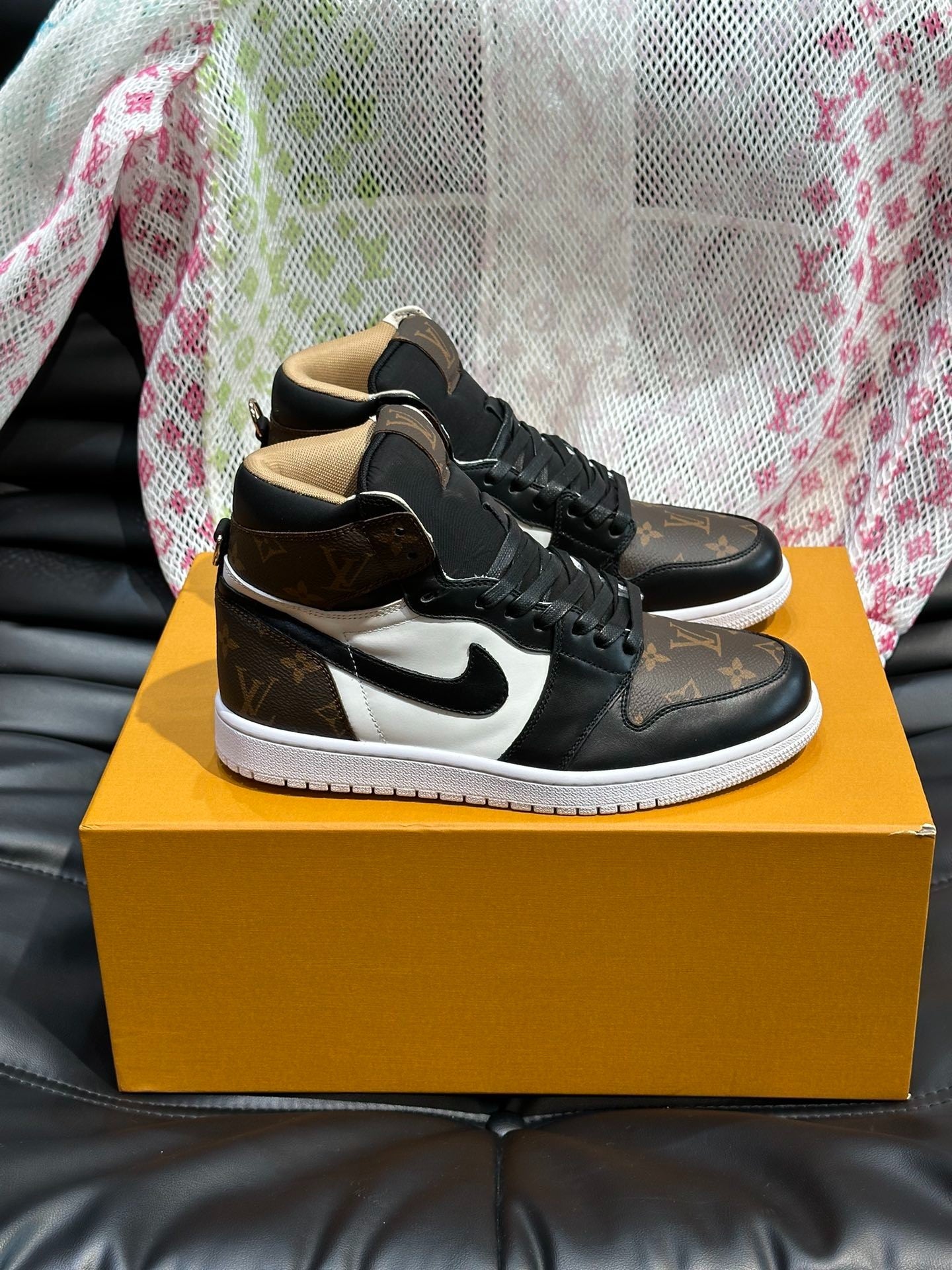 Nike Air Jordan 1 x Louis Vuitton