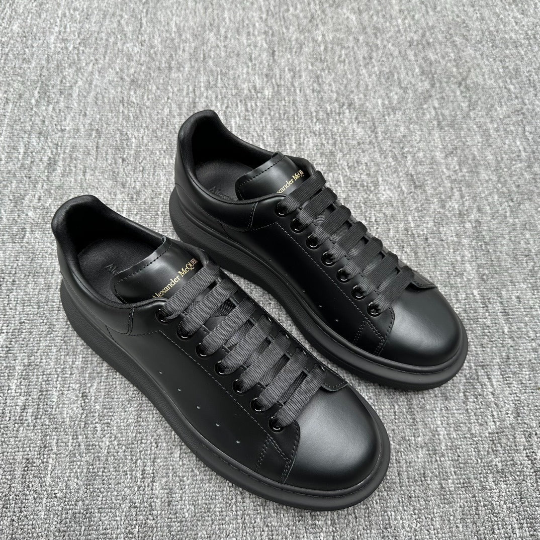 Alexander McQueen Oversized Sneaker