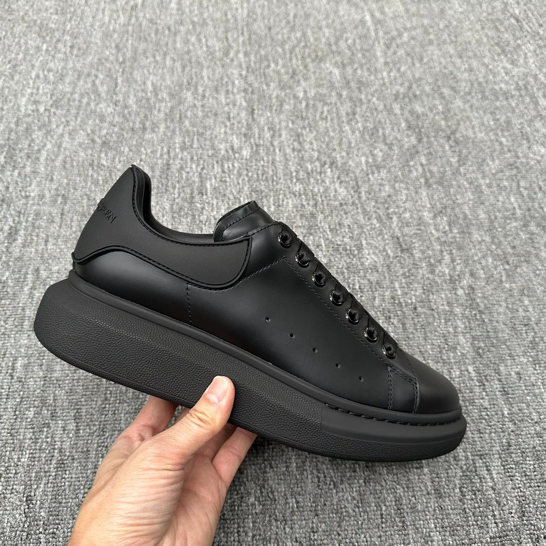 Alexander McQueen Oversized Sneaker
