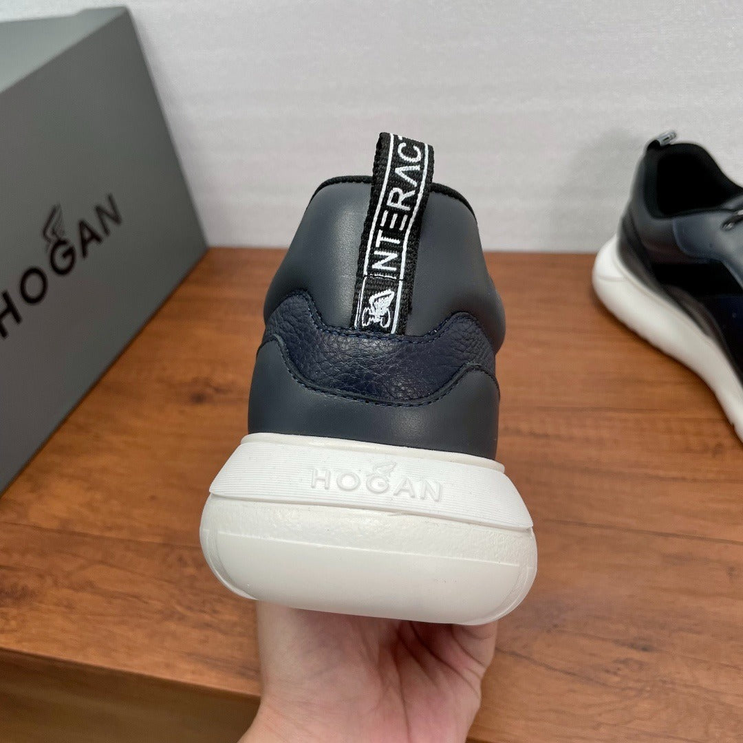 Hogan Sneakers in Pelle e Tessuto Blu Scuro