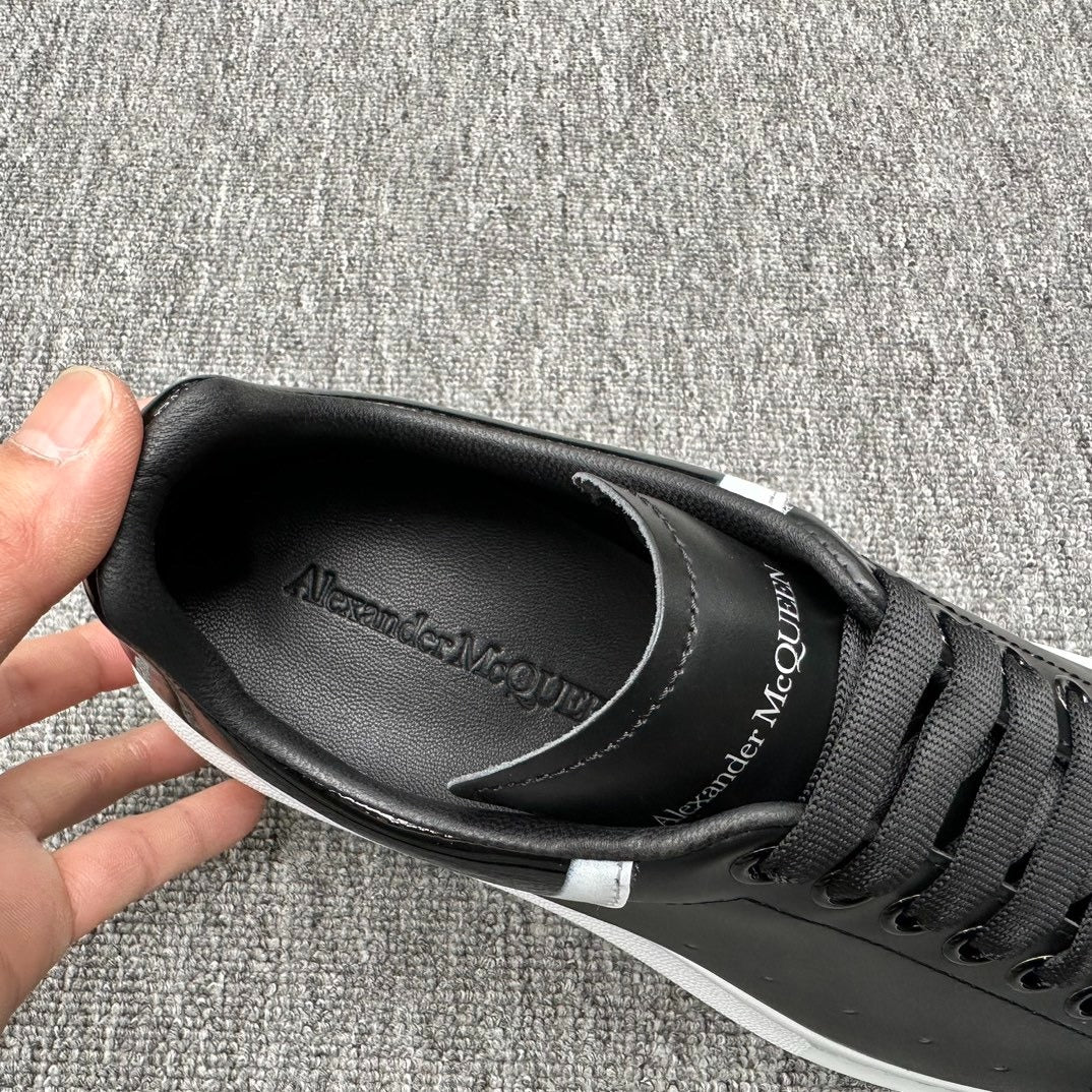 Alexander McQueen Oversized Sneaker