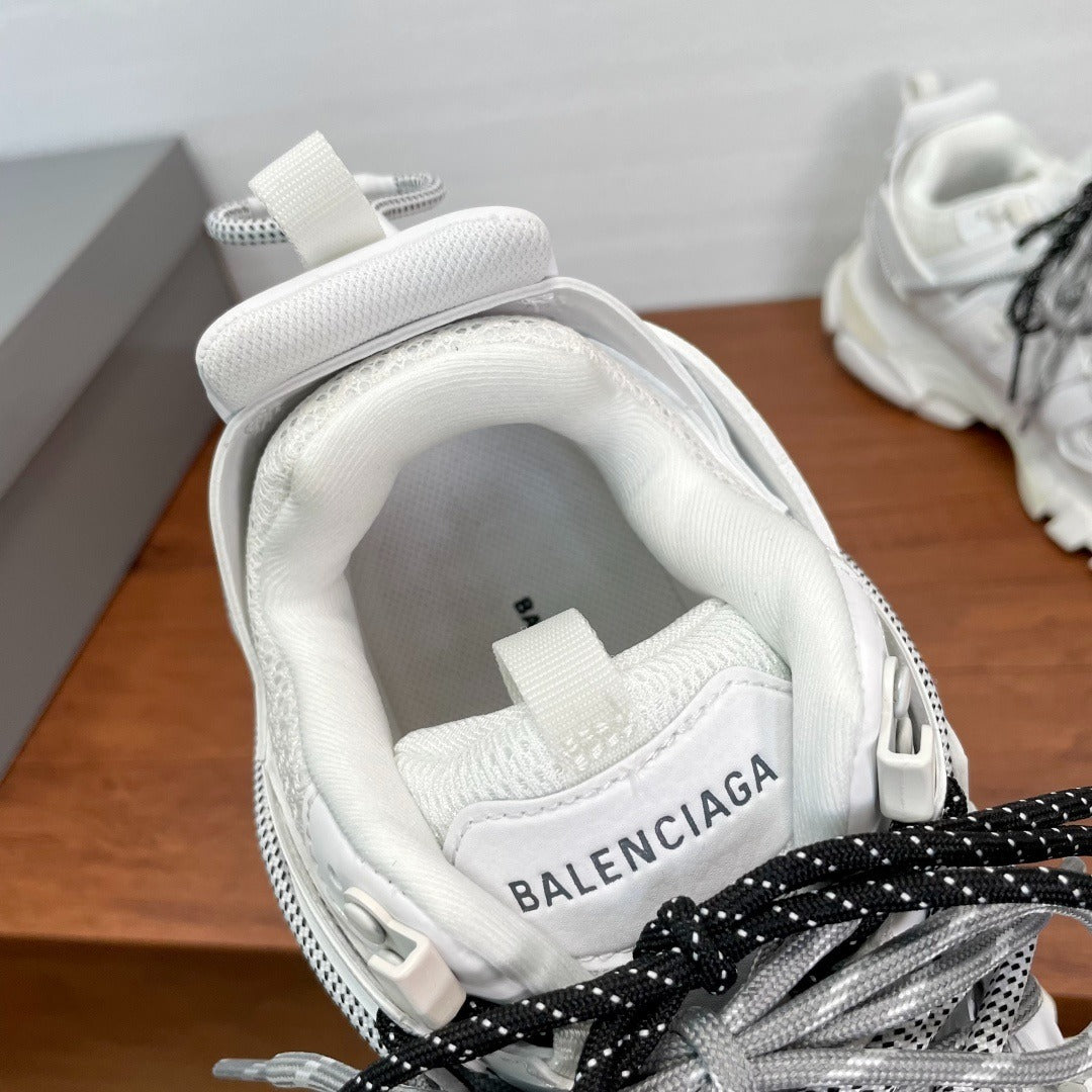 Balenciaga – Track Sneaker