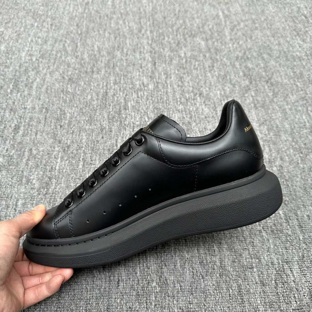 Alexander McQueen Oversized Sneaker