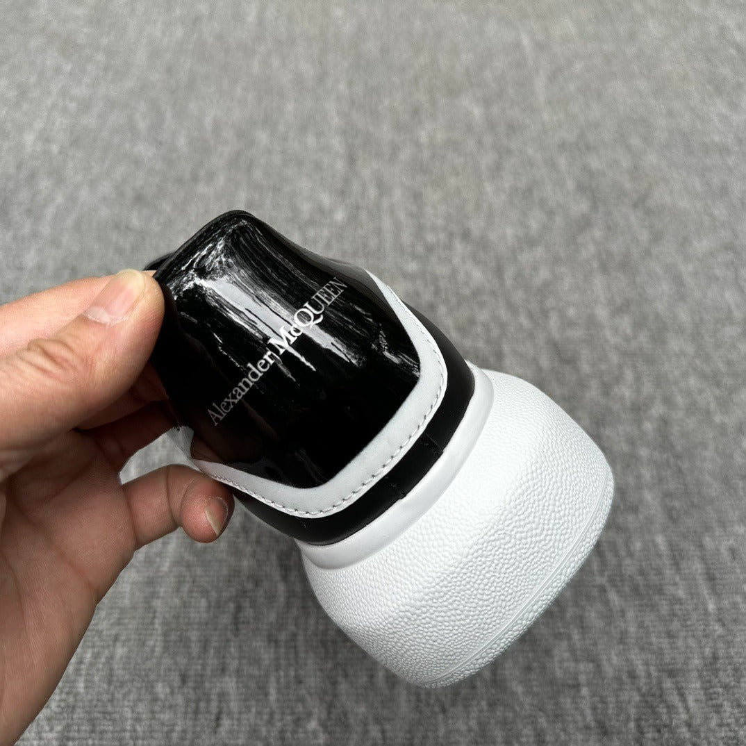 Alexander McQueen Oversized Sneaker