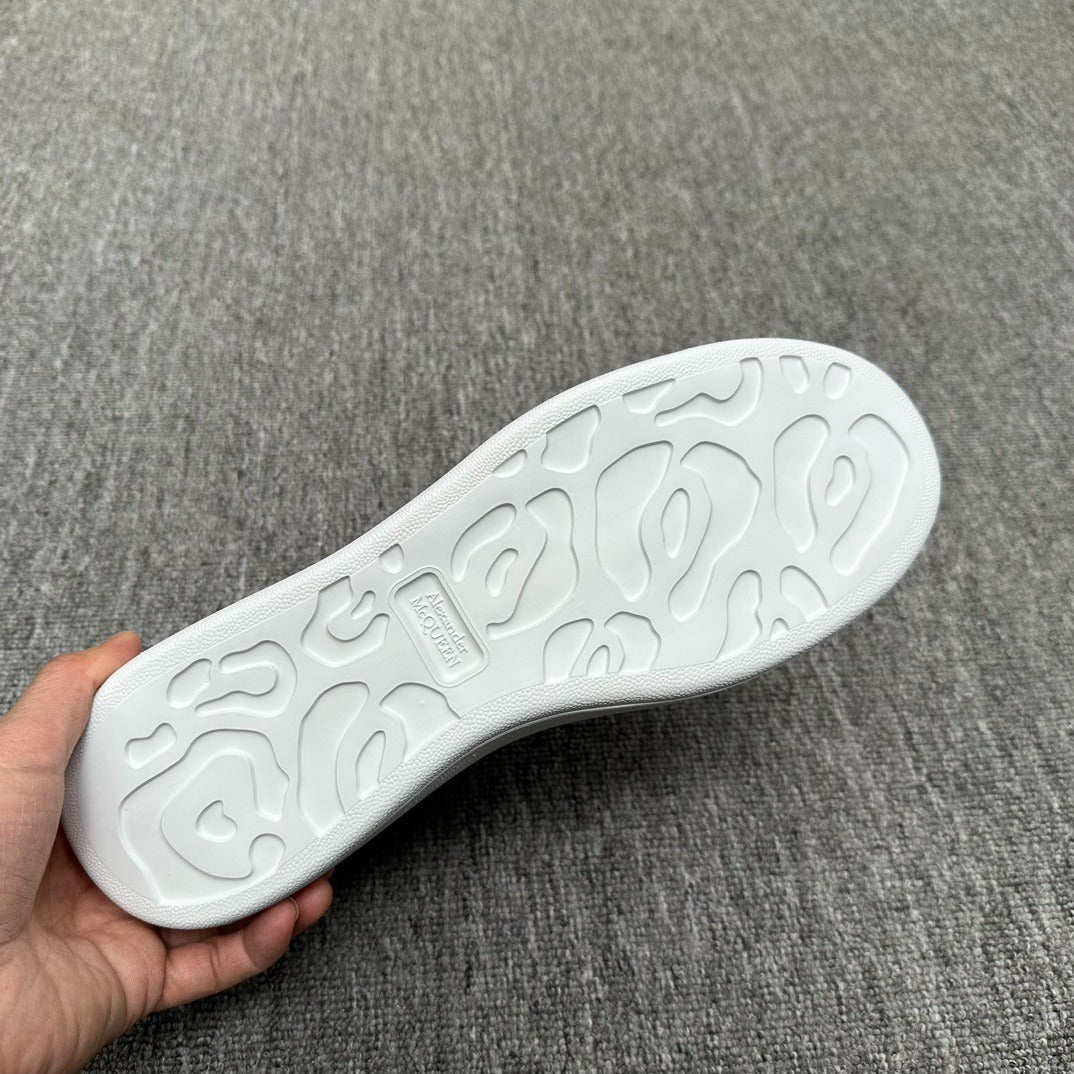 Alexander McQueen Oversized Sneaker