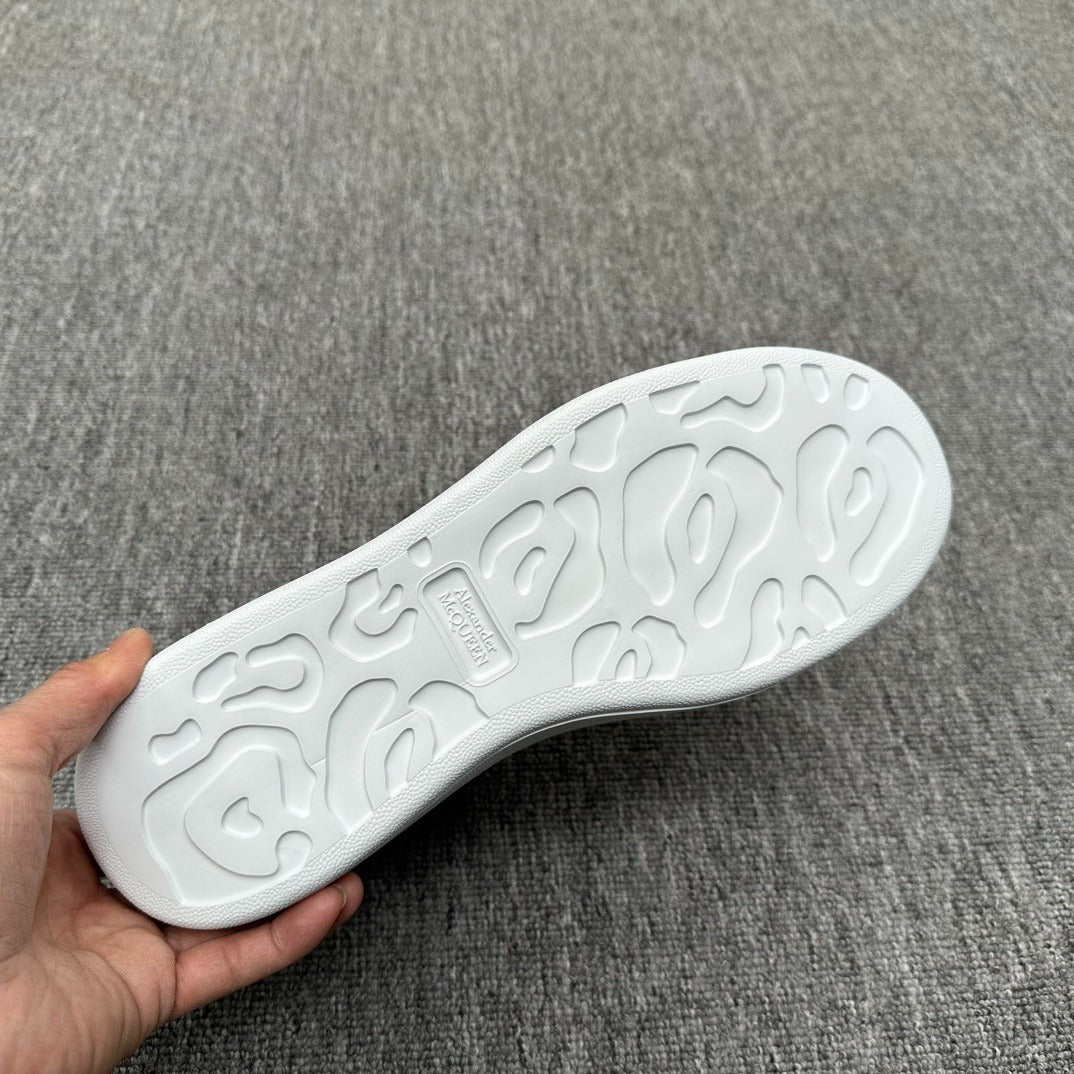 Alexander McQueen Oversized Sneaker