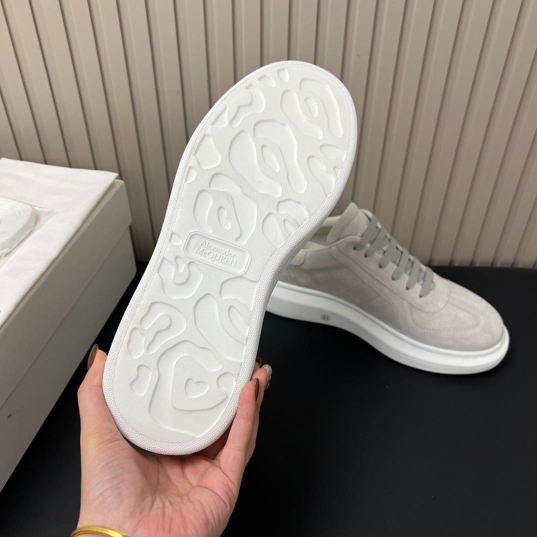 Alexander McQueen Oversized Sneaker