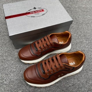 Sneakers Uomo Prada – Stile Raffinato e Comfort Artigianale