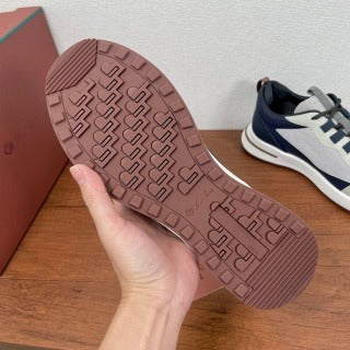 Sneakers Uomo Loro Piana – Comfort Esclusivo e Stile Sofisticato