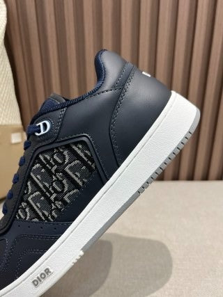 Sneakers Uomo Dior – Stile Iconico e Raffinato